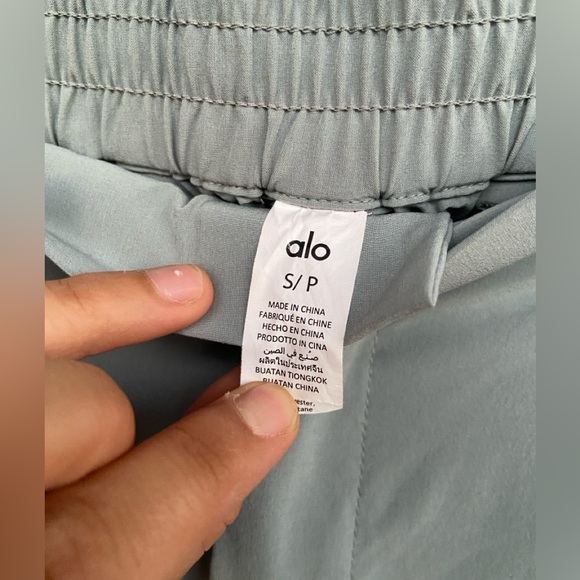 ALO Yoga High Waist Pursuit Trouser in Limited Edition Cosmic Grey small - Picture 5 of 10